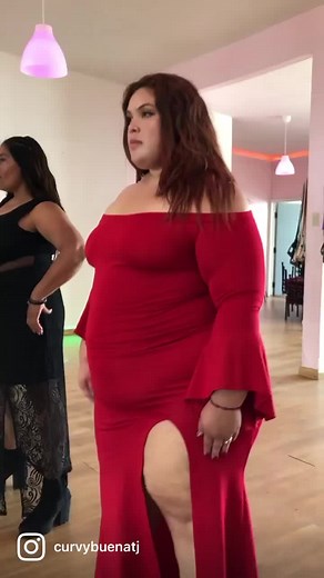 Modelos Curvy !! Clases! Pasarela! Poses! 💋💋#curvybuenatj #curvy #curvyfashion #cdmx #modeling #bodypositivity #losangelesmodel #newyorkmodels #sandiegomodels #curvaspeligrosass #bigfashionmodel #bigfashioncurves | Curvy Kittens Entertainment