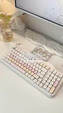 El teclado más cremositooo que encontrarás!!! 🤍😮‍💨🧁 #tecladocremoso #teclado #keyboard #desk