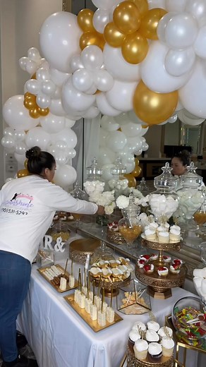 Congratulations to the Newlyweds #sunshinecandytable #desserttable #candytable #candybar #balloongarland #fyp #fypシ #foryoupage