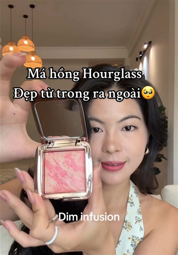 Achieve a Flawless Makeup Look with Hourglass Blush