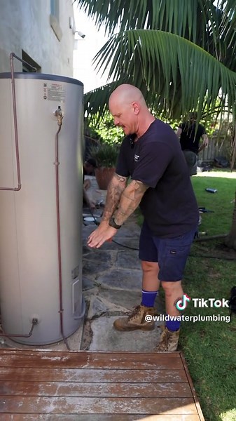 Essential Hot Water System Maintenance Tips