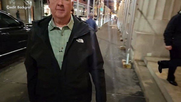 Videos show how security protect Taylor Swift at all times