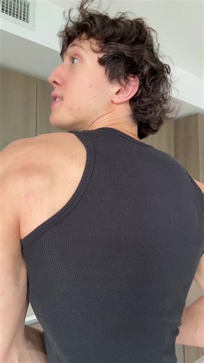 Stylish and Comfortable Tank Tops for the Gym