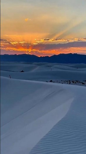 This New Mexico Desert Is Completely White — And The Sand Never Gets Hot