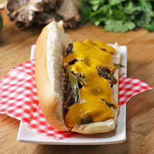 9.3M views · 13K shares | Your favorite classic sandwich went vegan   Get the recipe: https://tasty.co/recipe/vegan-mushroom-cheesesteak-sandwich | Tasty Vegetarian | Facebook