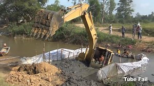 27K views · 91 reactions | Excavator Stuck in Deep Mud Recovery | Green Earth | Facebook
