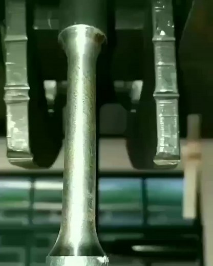 Tensile Testing @italotmecanica #mechanicalproperties #mechanicalmetallurgy #metallurgy #metallurgist #metallurgicalengineering #materialscience #mechanicalengineering | Metallurgical engineering