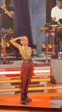 Just a Girl by No Doubt at The Sphere 5/27/26. #nodoubt #gwenstefani #concert #music #livemusic