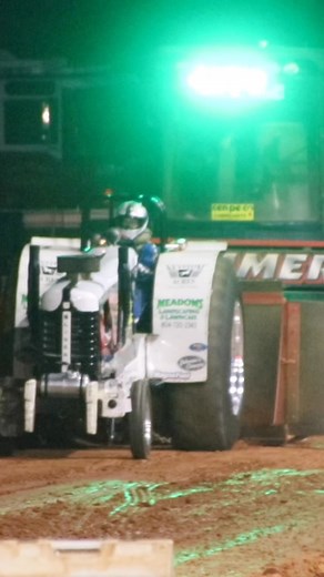 Buck Eater making a strong pass in Victoria Virginia 2025 #tractorpulling #horsepower #V8Power Dragon Motorsports Inc.Dragon MotorsportsVictoria Fire & RescueVictoria Truck & Tractor PullAngry Duck GraphicsCarter's Pulling Pics | Carter's Pulling Pics