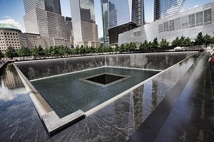 9/11 Memorial, Ground Zero Tour with Optional 9/11 Museum Ticket