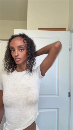 Uj (@u.abdela)’s videos with come thru - audiosnextdoor