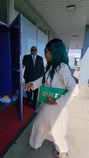 Apostolic House of Miracles Ahomministry.com Chief 👸 | Arlene Williams