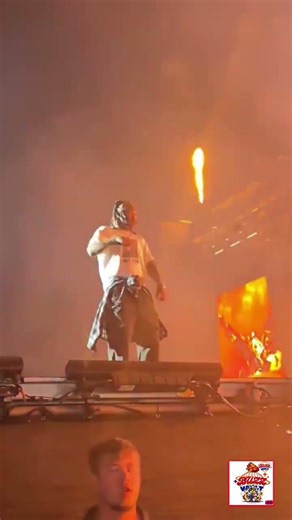 Future Performing Live Concert Show