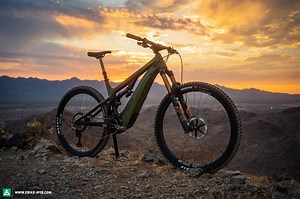 New Pivot Shuttle Team XTR 2021 with a 726 Wh battery and Shimano EP8 – True to its word?