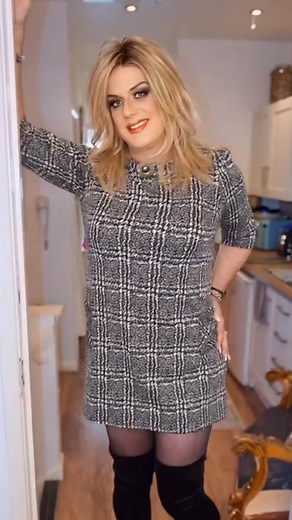 @karap_13 @tracietrasha #femmesidestudio #dressingservicemidlands | Femme Side Studio