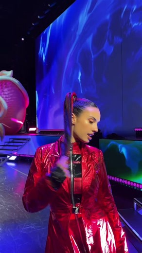 Countdown to the Big Show: Anticipation and Excitement