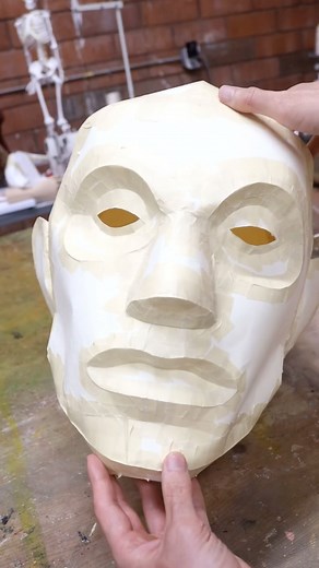 MUTSU on Instagram: "Pattern Making “Face”😁 I am checking the “Face”pattern for up coming project! Do you like to watch this kind of video? Please leave a comment down below! See you next time🍀"