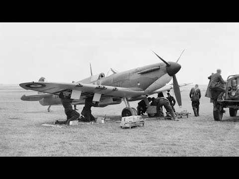 German Pilots Tested Captured Spitfire IX—Performance at 25,000ft Stunned Luftwaffe