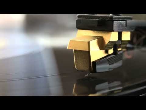 Pierre Lurne J1 Turntable - SL5 Linear Tracking Tonearm - Audio Technica AT-155LC Cartridge