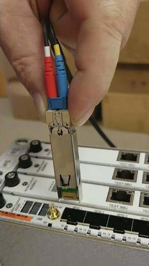 SFP removal with Fibers Connected