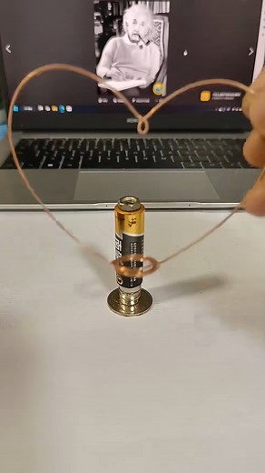 263K views · 2.4K reactions | Learn Physics with Motor Experiment. #ElectricMotor #ScienceExperiment | Bazmechanic | Facebook