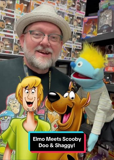 Meeting Scott Innes: Elmo Meets Scooby Doo & Shaggy Voice Actor