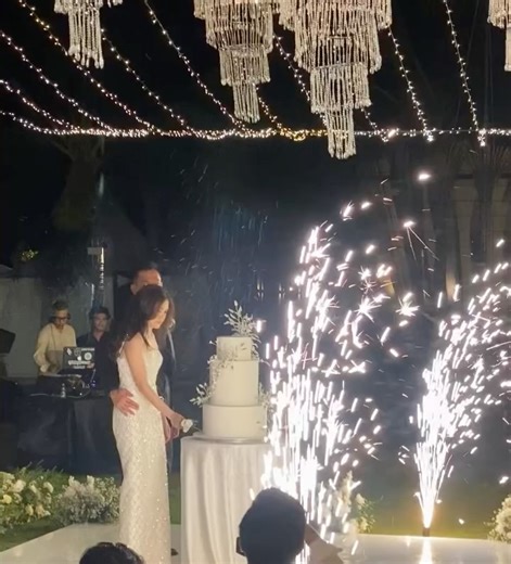 Don Dante Sabado Casibang 111 on Instagram: "Emcee Don in @kempinskibali Bali Indonesia #TheBaLEEWedding🎤. Bryan❤️Arjyll Hosted the Wedding Reception Program of this beautiful couple in Bali, Indonesia.. Got the chance to experience the traditional Sam Yeng Toast of Singapore & Indonesia. Food & Venue by The Apurva Kempinski Bali. Planning & Coordination by Delapan Planner Nusa Dua, Bali, Indonesia. I am humbled to have the opportunity of showing my hosting craft internationally. I am personall