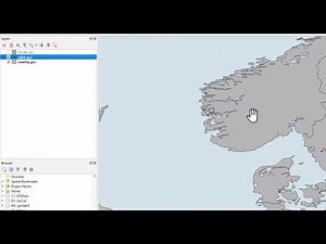 Labeling features in QGIS