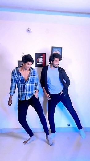 Pavan Hari on Instagram: "🎶🕺 #fam000 @pavanhari000_pvt . . . . . . . #pavanhari #pavanhari000 #trending #dance #reels"