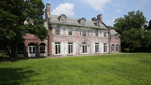 Purchase mansion turned into rubble