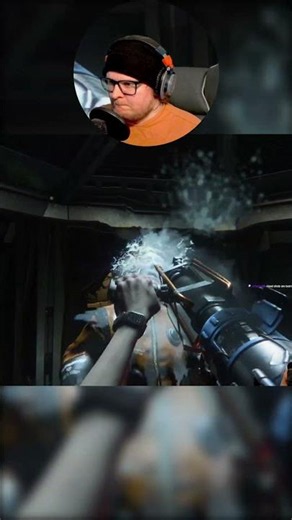 POV: You finally find something that makes you feel powerful in Alien: Isolation