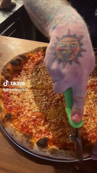 Classic Cheese Pie Recipe for Pizza Lovers