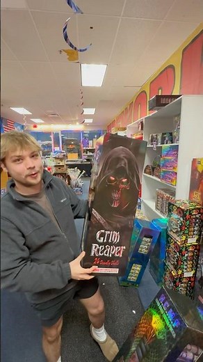 GRIM REAPER 8” SUPER SHELLS!! #fypyoutube #fireworks #codybpyrotechnics