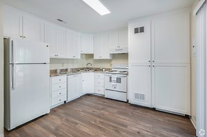 Summer Village Apartments - 1001 W Sacramento Ave Chico, CA 95926 | Apartments.com