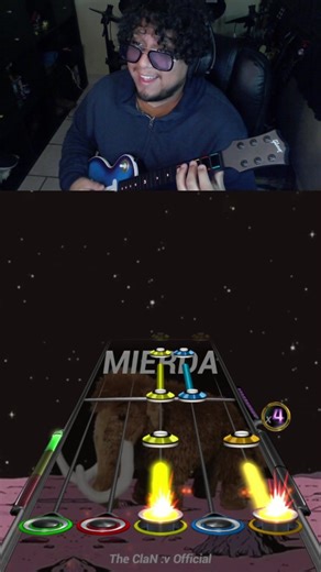 Un mamut chiquitito quería volar 🗣️ #clonehero #cloneherocustom #cloneheromemes #guitarhero | Jorge Rockr