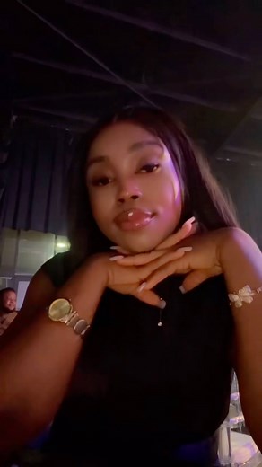 17 reactions | Still celebrating Love and goodness With Malta Guinness, @maltaguinnessng ‘Do you have anyone who has been good to you in 2023, tag them in the comments and let’s celebrate them’ #EnjoyAWorldOfGood #MaltaGuinness #ad | Divine Chidimma | Facebook