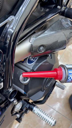 Engine flush using Liqui Moly #ducatisevice #ducati #liquimoly #liquimolythailand #EngineFlush #limitless #limitlessspeedup | Limitless Speed Up