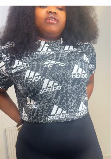 Seamless body shaper