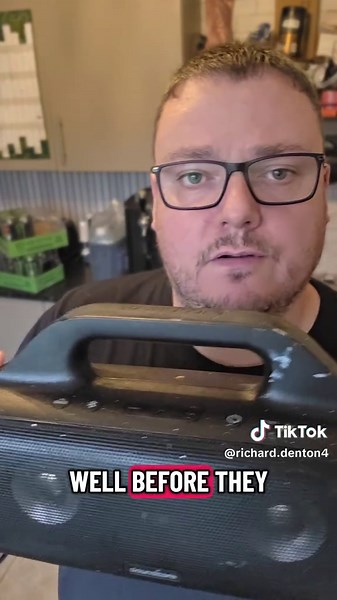 The Soundcore Motion Boom Bluetooth speaker is phenomenal. The bass is incredible and the top volume will rattle your teeth! It's such a good, solid speaker. I love mine! #Anker #soundcore #motionboom #speaker #bluetooth