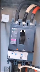 2.4M views · 4.8K reactions | #electrical #electrician #engineering #electricalengineering #electronics #construction #electricianlife #technology | RT Electrician | Facebook