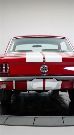 This 1965 Ford Mustang Will Stop You in Your Tracks 😍🇺🇸
