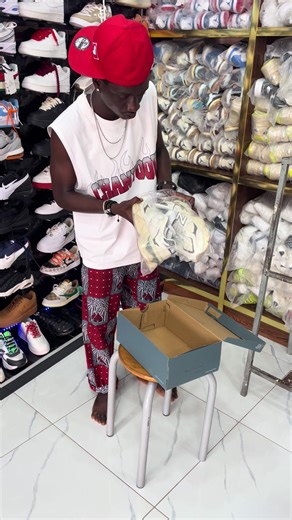 Videos de Cold 🥶Man 🇬🇲 (@cold._man) con “original sound - Cold 🥶Man 🇬🇲”