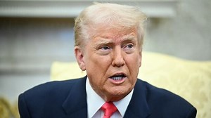 Trump to Meet Retail Leaders on Business Impact of Tariffs