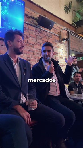 Tu d1ner0 en el banco está perdiendo valor cada segundo que pasa. He conocido ahorradores disciplinados que después de años siguen en el mismo lugar financiero. ⏰ El tiempo no perdona y la inflación tampoco. La diferencia entre los que prosperan y los que se estancan no es cuánto tienen, sino cómo lo hacen crecer.  En solo 8 minutos te enseño la estrategia que necesitas para empezar hoy. | Camilo CriptoInversor | Facebook