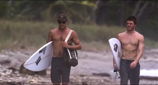 Mental #surfing #surftok #islandsurf #surf #freesurfer