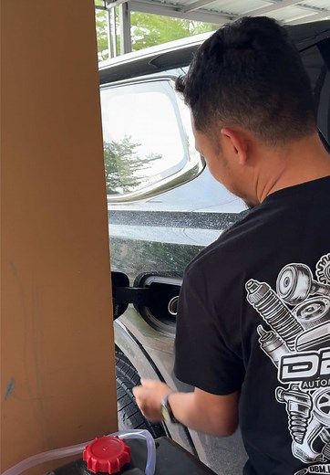 Akibat gak ada pertamina dex di pulau #ford #fordeverest #fordindonesia #fordeveresttitanium #4x4life #dieselgang #dieselpower #kaptenamerika #tanjungpinang #pertaminadex #dex #pertamina