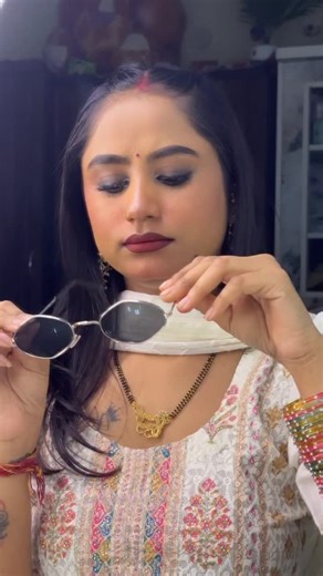 ✨🦋𝕻𝖗𝖔𝖒𝖎𝖑𝖆S𝔥𝔞𝔯𝔪𝔞✨🦋(Lippi Sharma ) on Instagram: "😎😎"