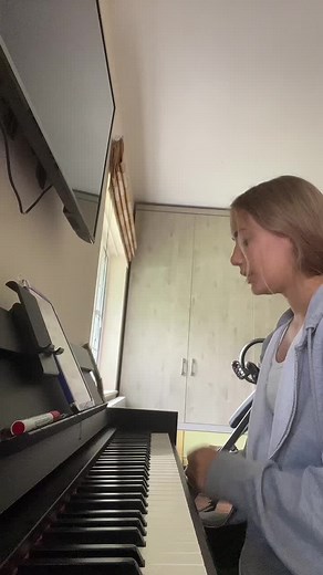 Break my heart again by @finneas #fyp #foryoupage #singing #singingcover