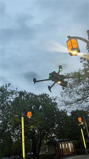 Lift off and explore 🚁 The New Drone delivers smooth flight and stunning aerial views with minimal effort.