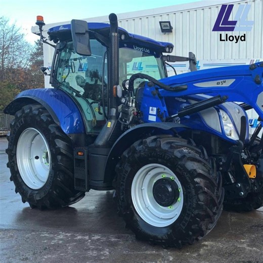 This ex-hire New Holland T6.180 Auto Command tractor is ready for delivery, having been sold by our Agricultural Sales Specialist Chris Beattie. This Blue Power edition was supplied with front linkage PTO, mid mount valves and 650 Michelin tyres. The customer also wished to keep their existing loader so this was swapped onto his new tractor prior to delivery. Thank you for your continued business. | Lloyd Ltd Dumfries